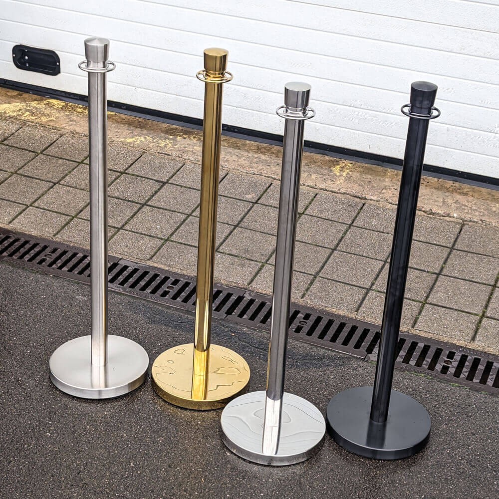 Poteau de rampe avec base lestée - Chrome, inox, laiton ou black design